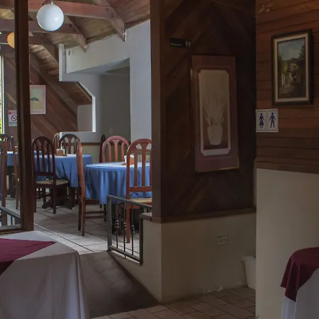 Hotel Villa Zurqui-3